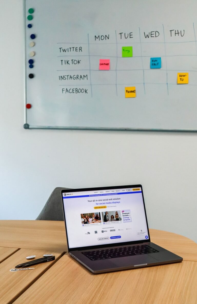 7 Best Social Media Automation Tools for n8n, Make and Zapier (2026)